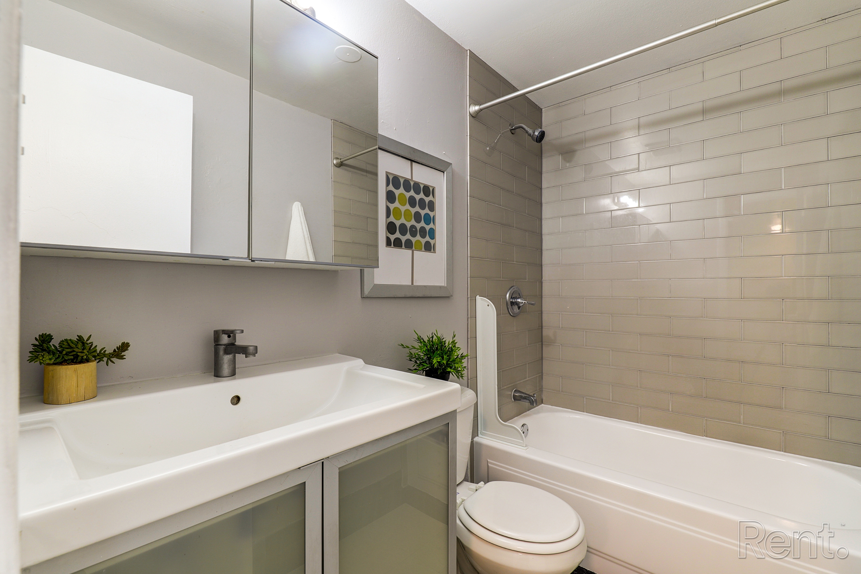 1151 Colorado Blvd, #104