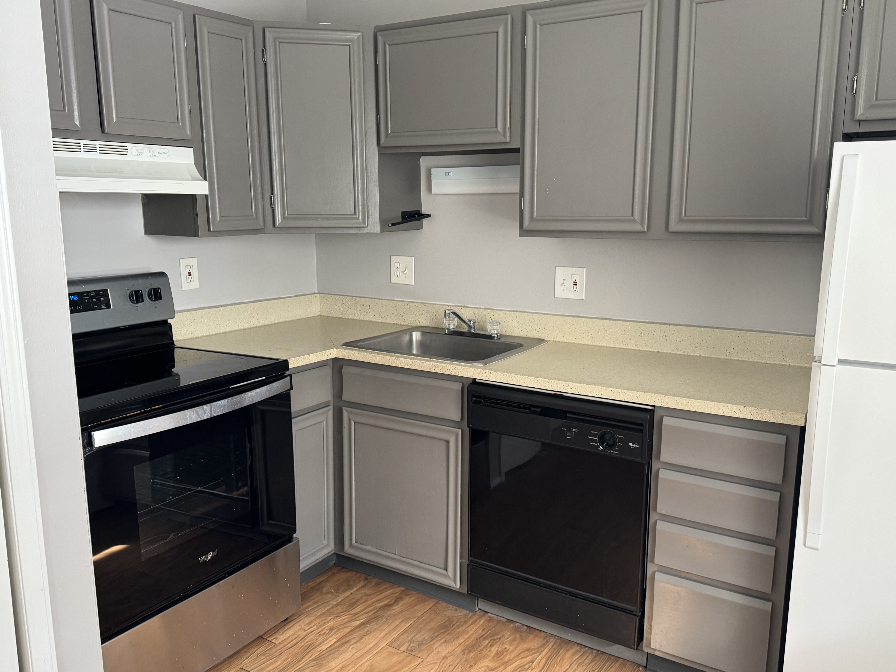 730 South Wilcox Street - 302